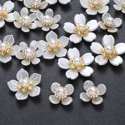 19-27 mm White Flower Acrylic Patches