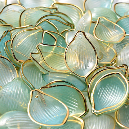 50pcs/set 15x22mm Fashion Petal Beads