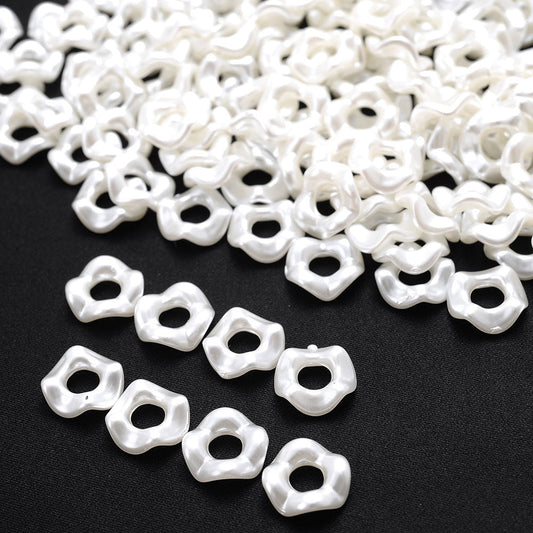 Pearl Flower Acrylic Beads