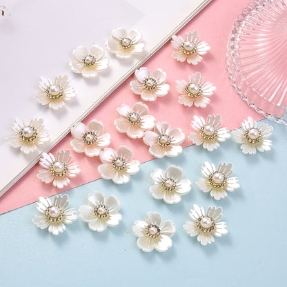 10PCS White Flower Acrylic Embellishment Set