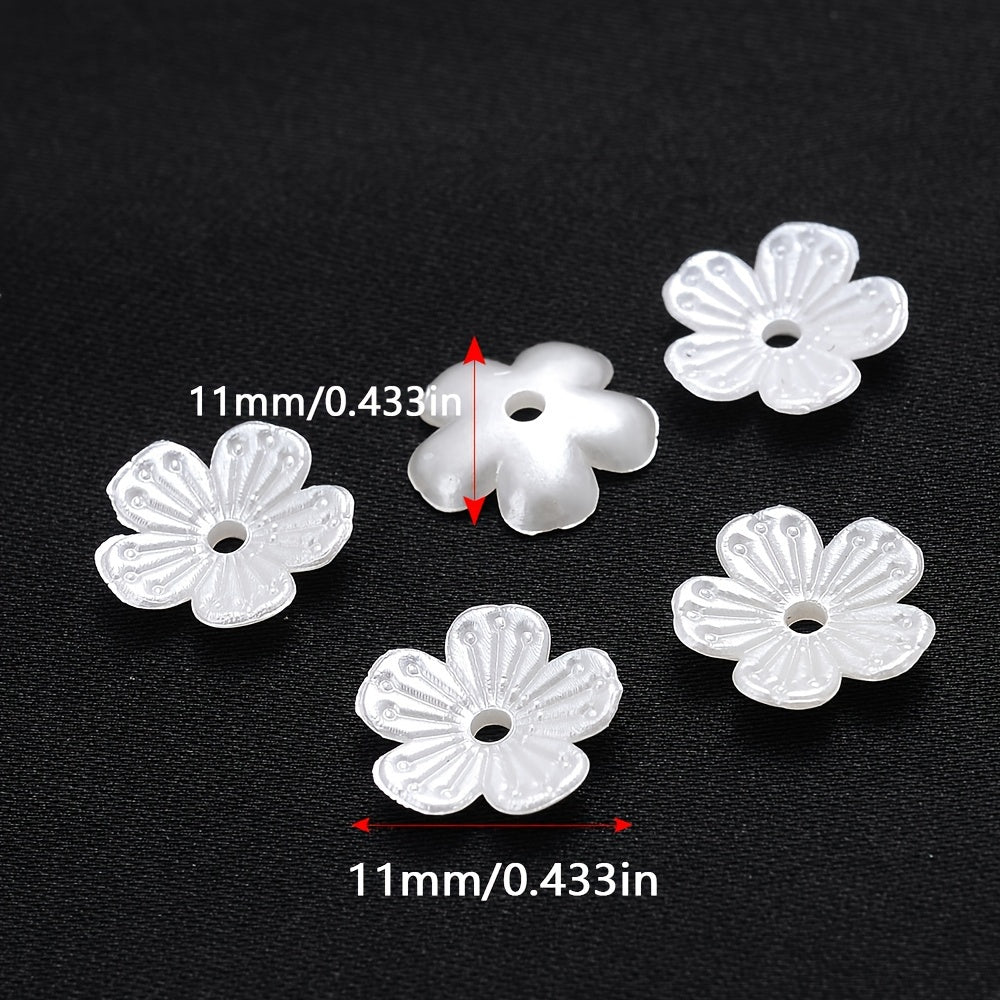 100PCS White Flower-Shaped Acrylic Bead Set