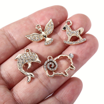 Golden Animal Alloy Pendant Set