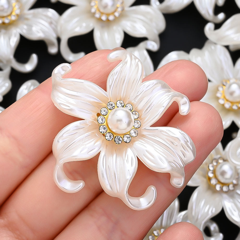 10-Piece White Acrylic Iris Flower Flatback Charms