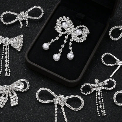 Bowknot Design Brooch