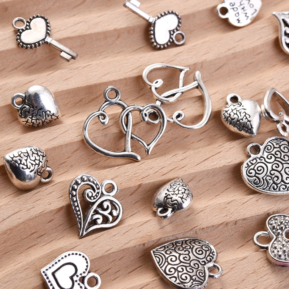 Retro Heart Alloy Pendants