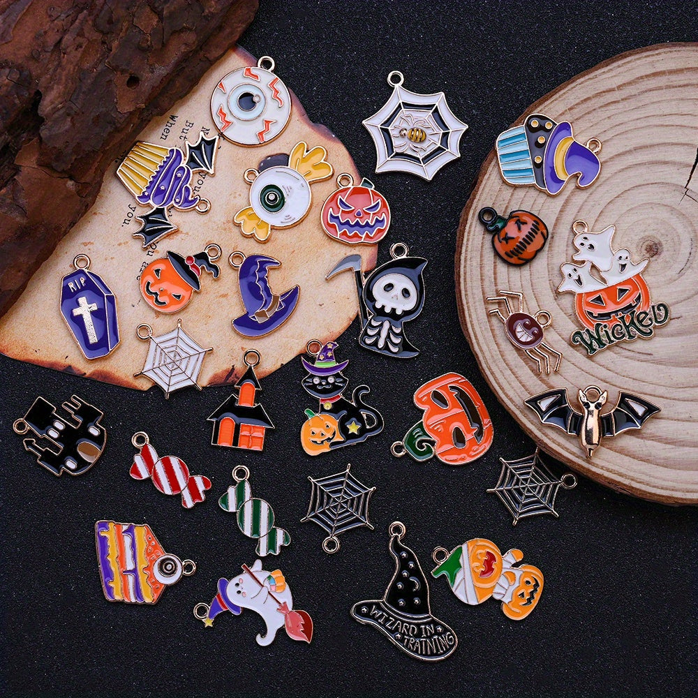 10PCS 10–29mm Halloween Alloy Pendant Set