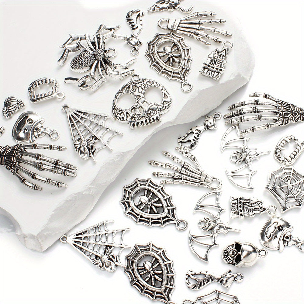 Vintage Halloween Pendants Mix